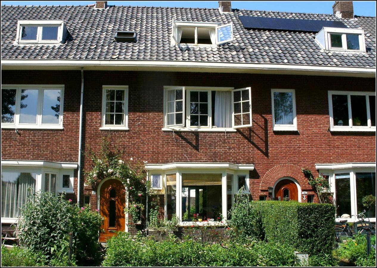 Bed & Breakfast Tegenover De Molen Хаарлем Екстериор снимка